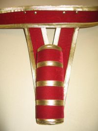 Bandolera con cuja de terciopelo roja