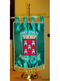 Reverso de estandarte de mesa Escuela de Encajeras Fuentes de Ebro