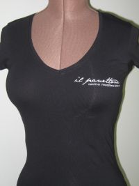 Camiseta personalizada bordada